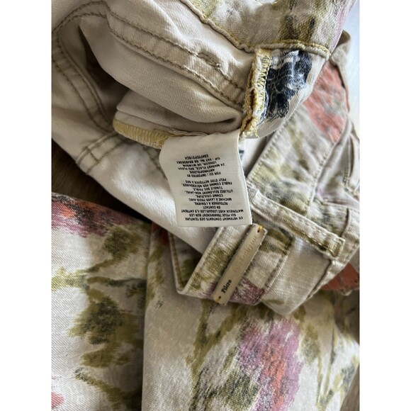 Pilcro Anthropologie Floral Ikat Stet Slim Jean Size 31. - Picture 4 of 8